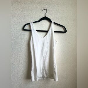 Women's, Small Plain white V-neck Tank Top